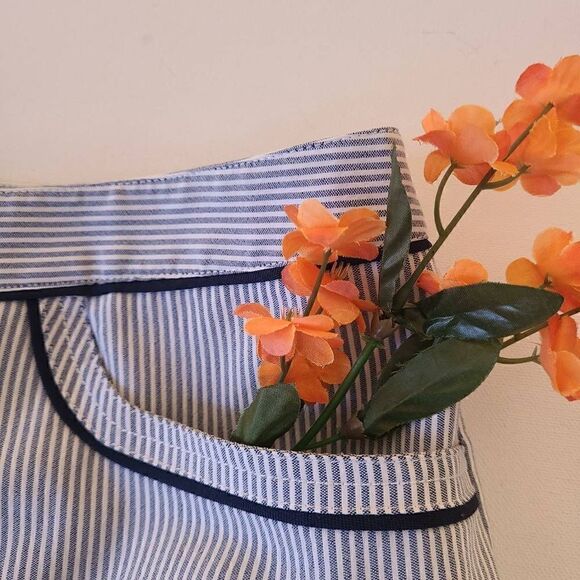 EP Pro Womens Navy and White Striped Golf Bermuda Shorts Size 4 - Picture 5 of 10